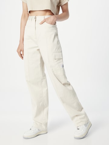 Calvin Klein Jeans Loosefit Cargobukser i beige: forside