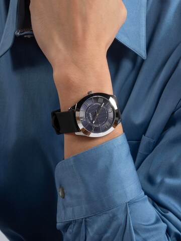 Orologio analogico di GUESS in nero