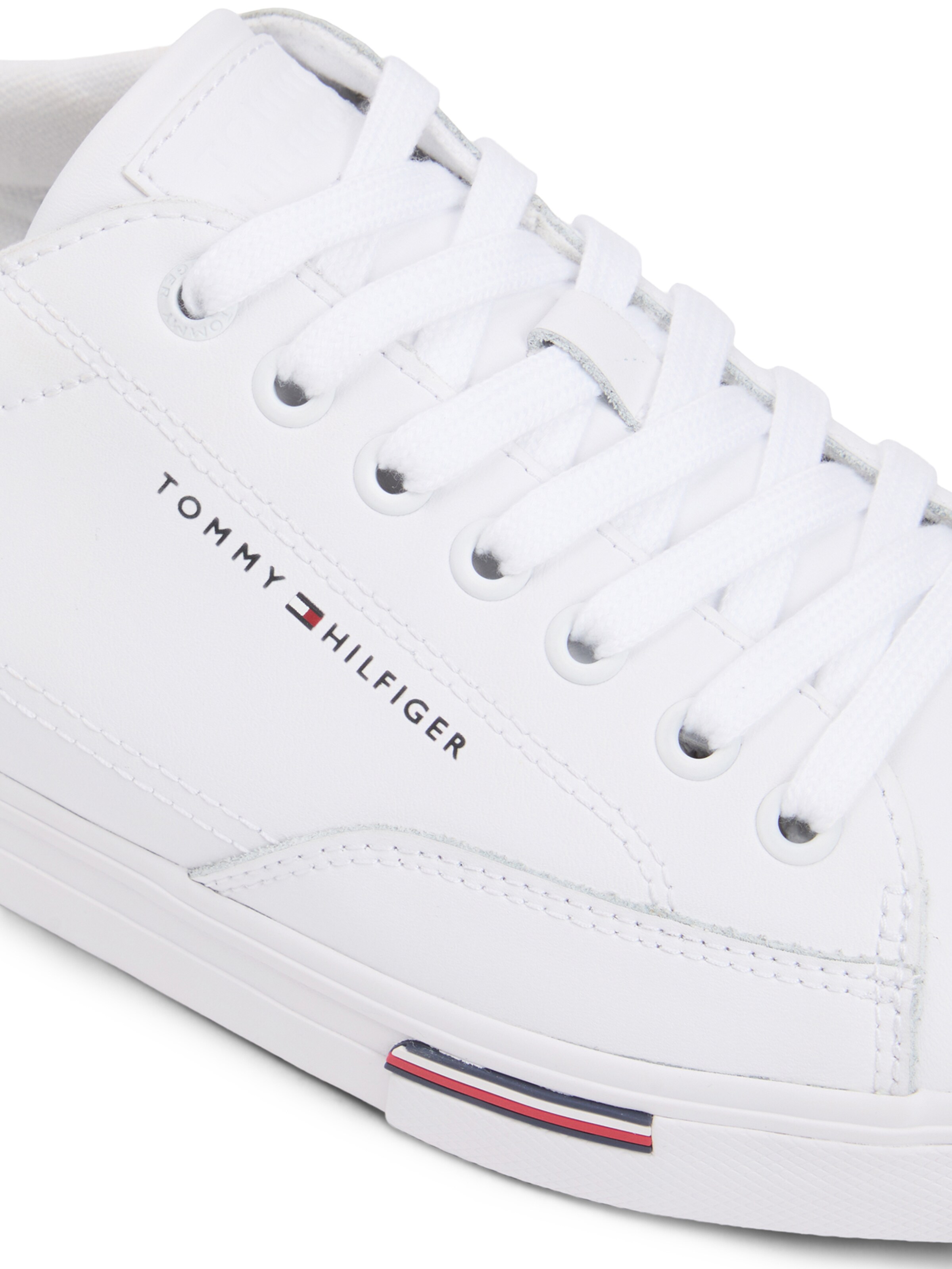 TOMMY HILFIGER Låg sneaker i vit