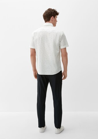 Coupe regular Chemise s.Oliver en blanc