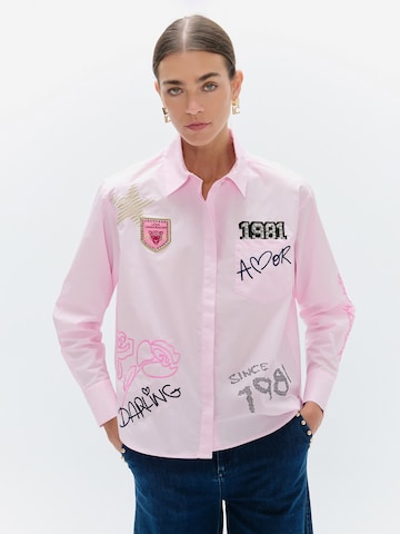 Camicia da donna di Lola Casademunt in rosa: frontale