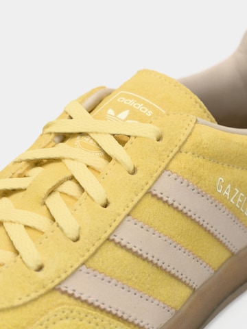Baskets basses 'GAZELLE' ADIDAS ORIGINALS en jaune