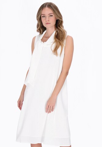 DreiMaster Vintage Jurk in Wit: voorkant