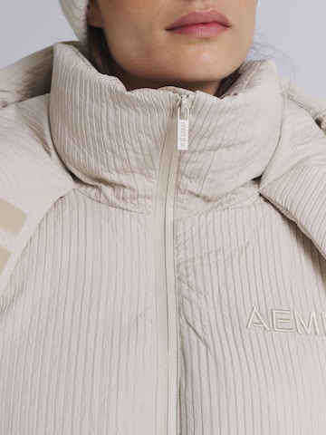 AEMMI Winter Jacket 'Ribbed' in Beige