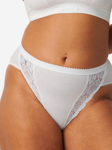 SLOGGI Slip 'Chic' in White