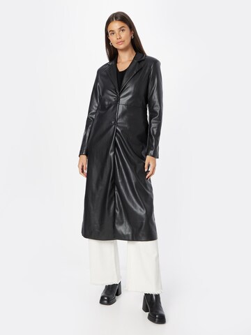 ONLY Between-Seasons Coat 'SARAMY' in Black: front