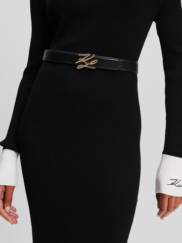 Karl Lagerfeld - Cinturón en negro: frente