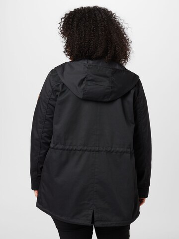 Parka mi-saison 'Lorca' ONLY Carmakoma en noir