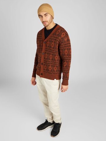 Vestes en maille 'Ezra' Les Deux en marron