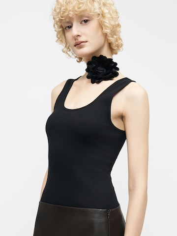 GAP - Top en negro