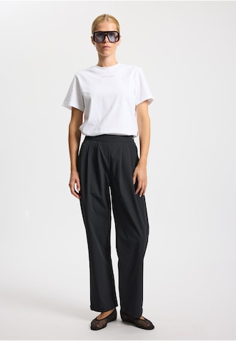 Effilé Pantalon rethinkit studios en noir