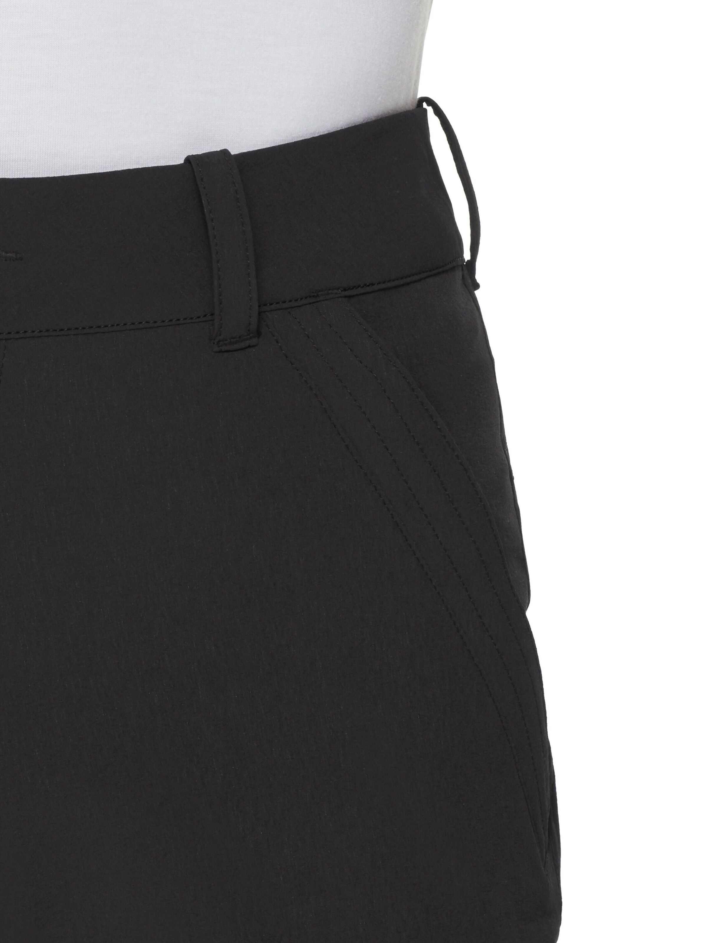 MAMMUT Regular Outdoor Pants in Black