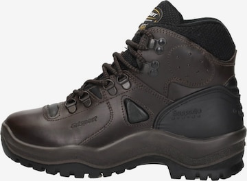 Bottes à lacets 'Sherpa' Grisport en marron : devant