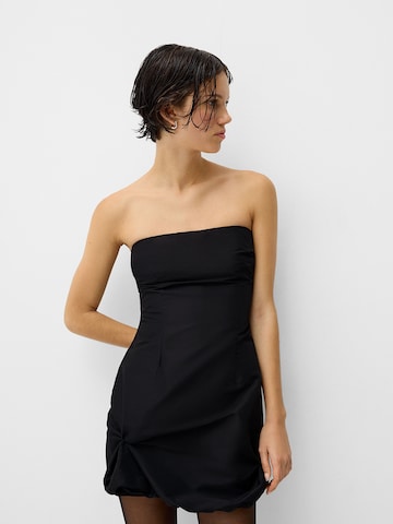 Bershka Dress in Black: front