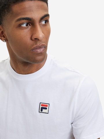 T-Shirt 'LEDCE' FILA en blanc