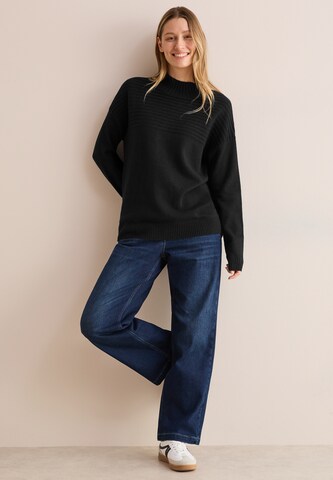 CECIL Sweater in Black: front