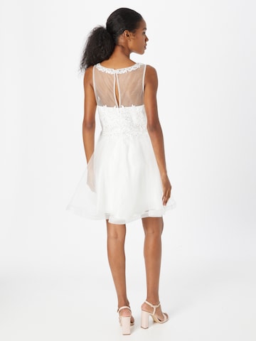 Robe de cocktail Laona en blanc