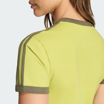 ADIDAS ORIGINALS - Camiseta en verde