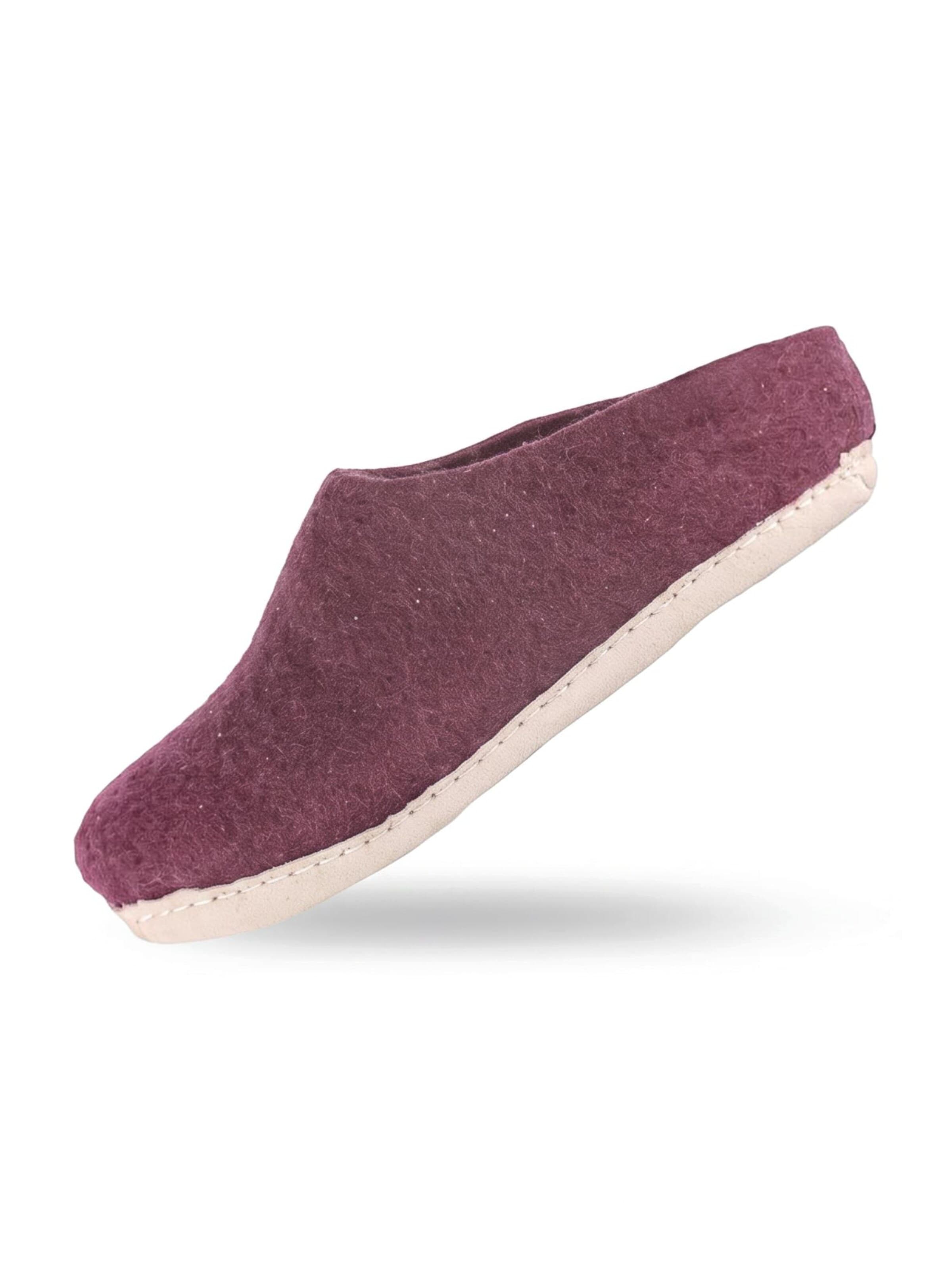 SHUS walk with nature Slip-in 'Uldtøffel (100% ren uld) - hjemmesko m/sål i skind - Dansk Design fra SHUS' i lila: framsida