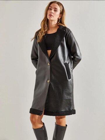 Cappotto invernale di Bianco Lucci in nero