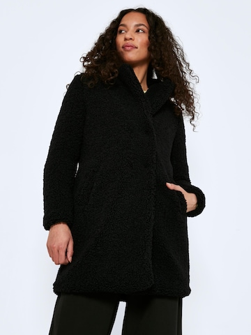 Manteau d’hiver 'Gabi' Noisy may en noir