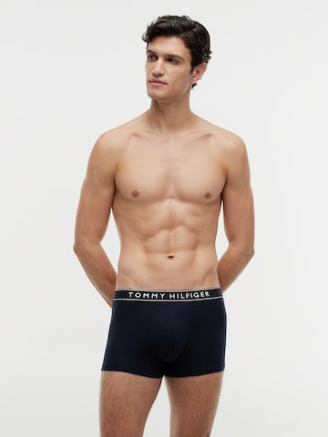 juoda Tommy Hilfiger Underwear Boxer trumpikės 'Essential': priekis