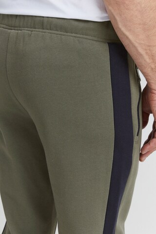 FQ1924 Regular Pants in Green