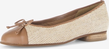 GABOR Ballerina in Beige: voorkant