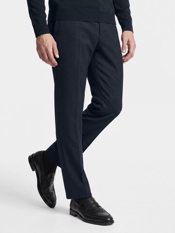 Thomas Goodwin Regular Suit in Blue