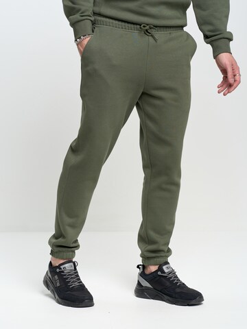 BIG STAR Tapered Broek 'William' in Groen: voorkant