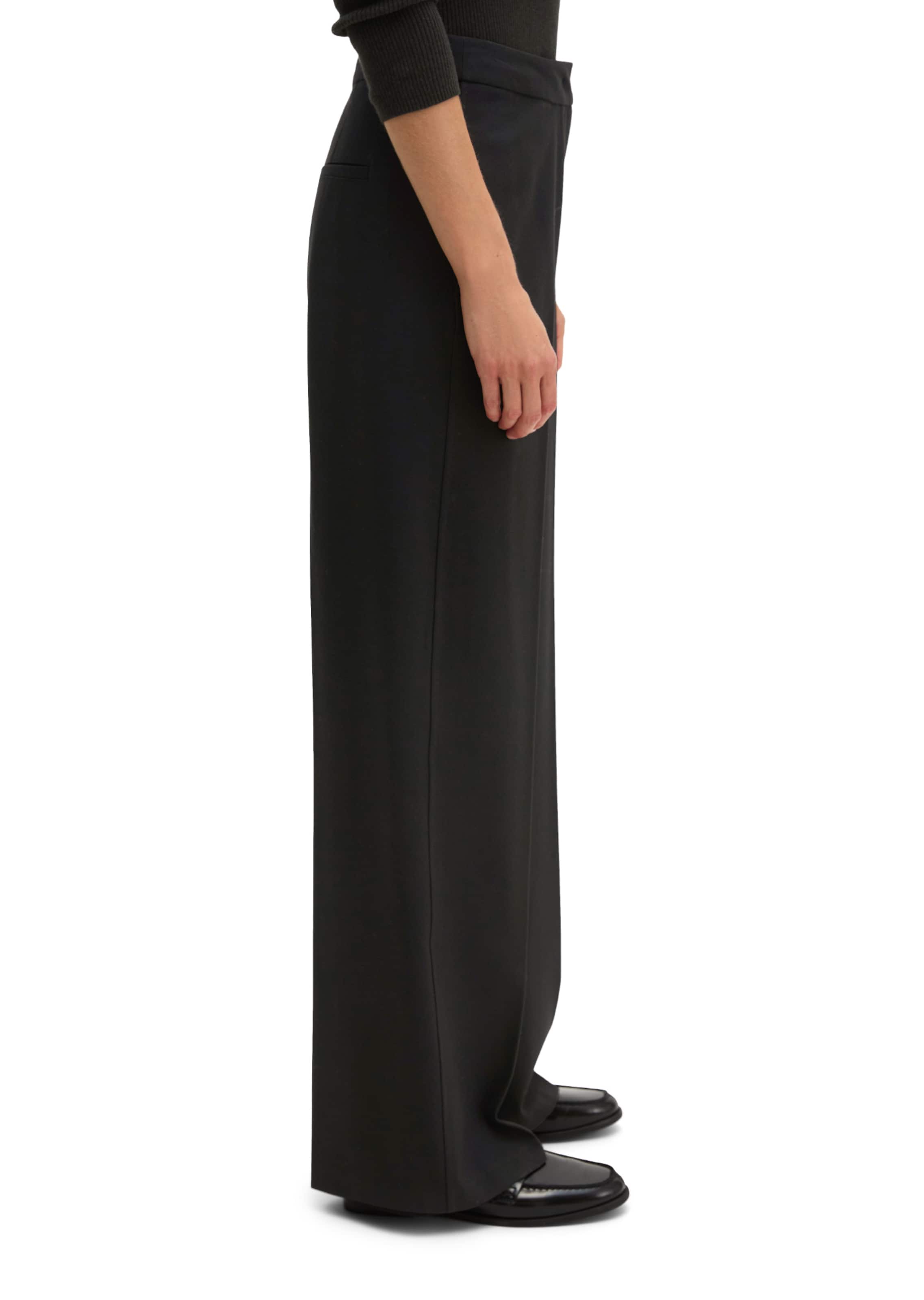 Marc O'Polo Loose fit Trousers with creases in Black