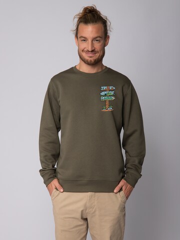 Watapparel Sweatshirt ' Adventure is everywhere ' in Groen: voorkant