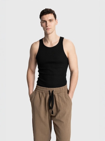 GiestoMajica 'T-Shirts' - crna boja: prednji dio
