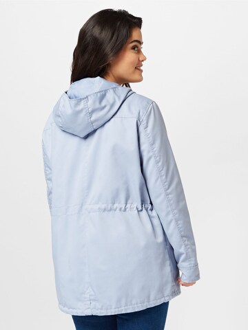 ONLY Carmakoma Tussenparka in Blauw