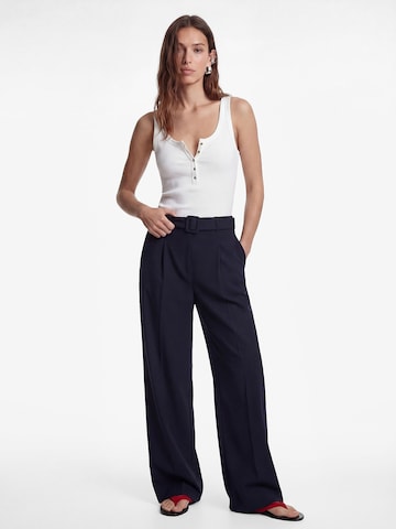 Koton Regular Bandplooibroek in Blauw