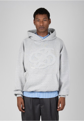 Sweat-shirt Prohibited en gris : devant
