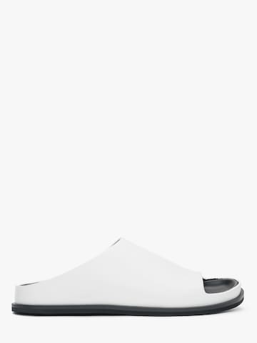 Estro - Zapatos abiertos '2602' en blanco: frente