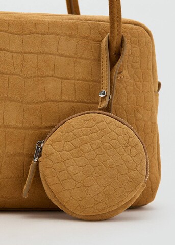 MANGO Shoulder Bag in Brown