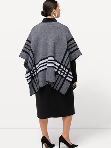 Ulla Popken Cape in Grau