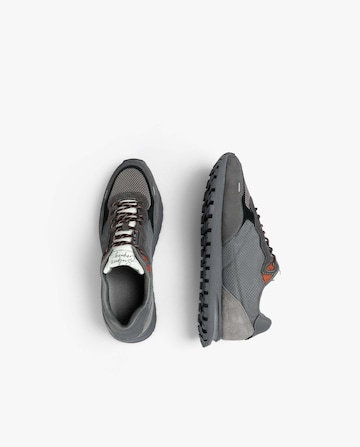 Scalpers Низкие кроссовки 'Rio 26' в Серый