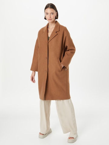 Wemoto Between-Seasons Coat in Brown: front