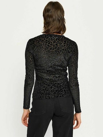 Soft Rebels Tričko 'SRZaria' – černá