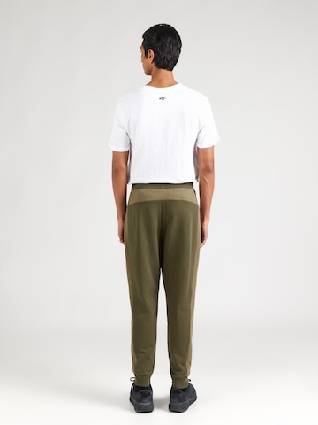 4F Loosefit Sportnadrágok - zöld