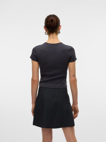 Maglietta 'VMChloe' di VERO MODA in grigio