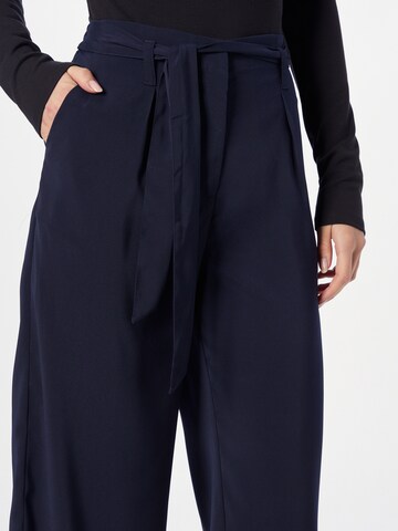 SAINT TROPEZ Wide leg Pleat-Front Pants 'Andrea' in Blue