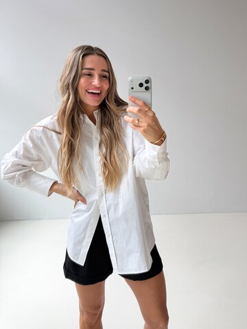 Tatiana Zidekova Блузка в Белый