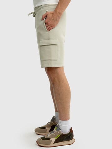 BIG STAR Regular Cargo Pants 'Mandos' in Green