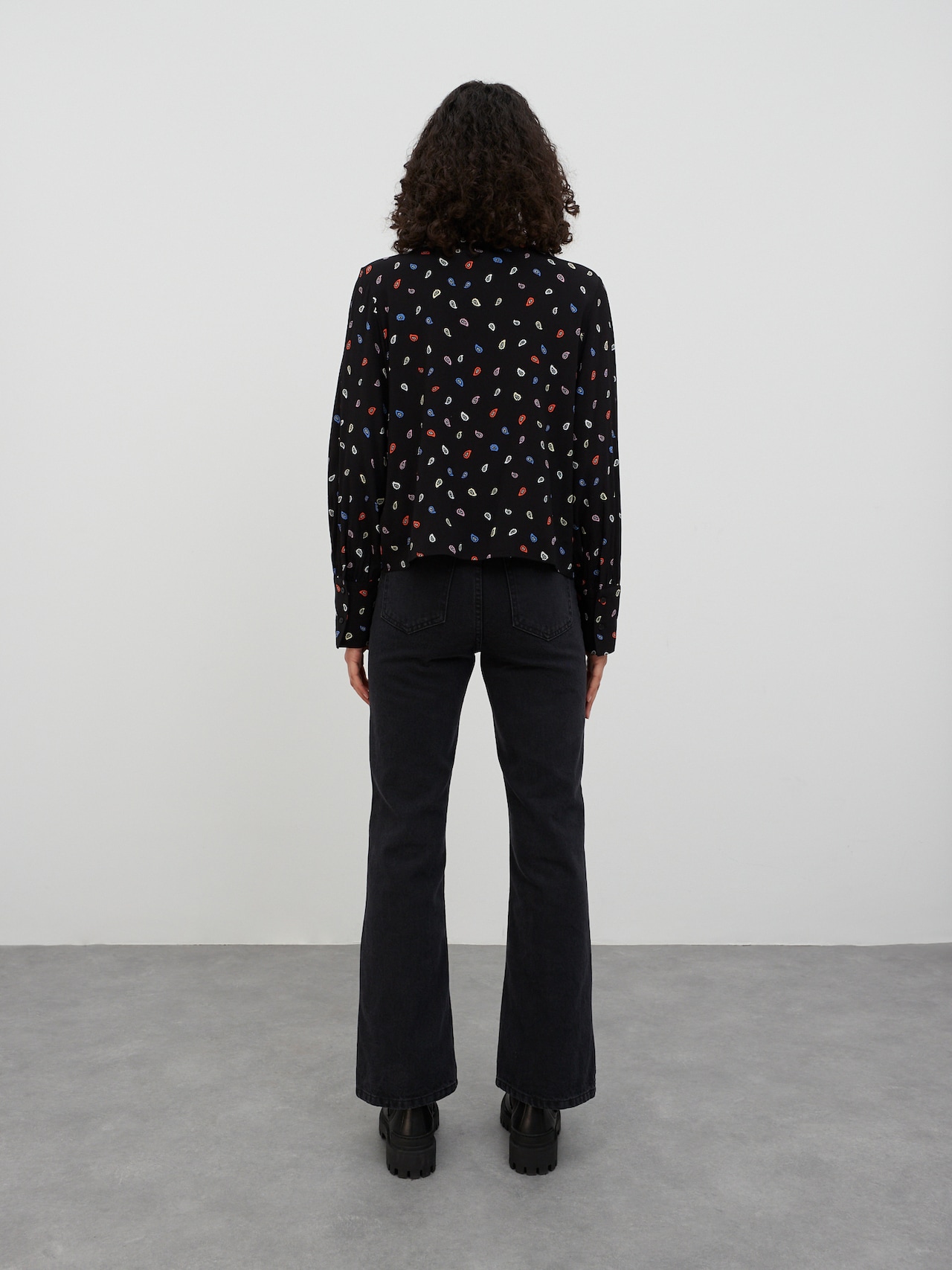 EDITED Produkte Bluse 'Delano' hellblau