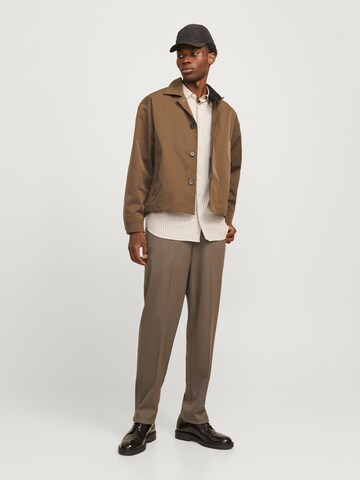 JACK & JONES Regular Pantalon 'JPSTKane Edwin' in Bruin