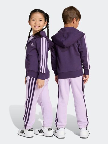 ADIDAS SPORTSWEAR - Regular Calças de desporto em roxo